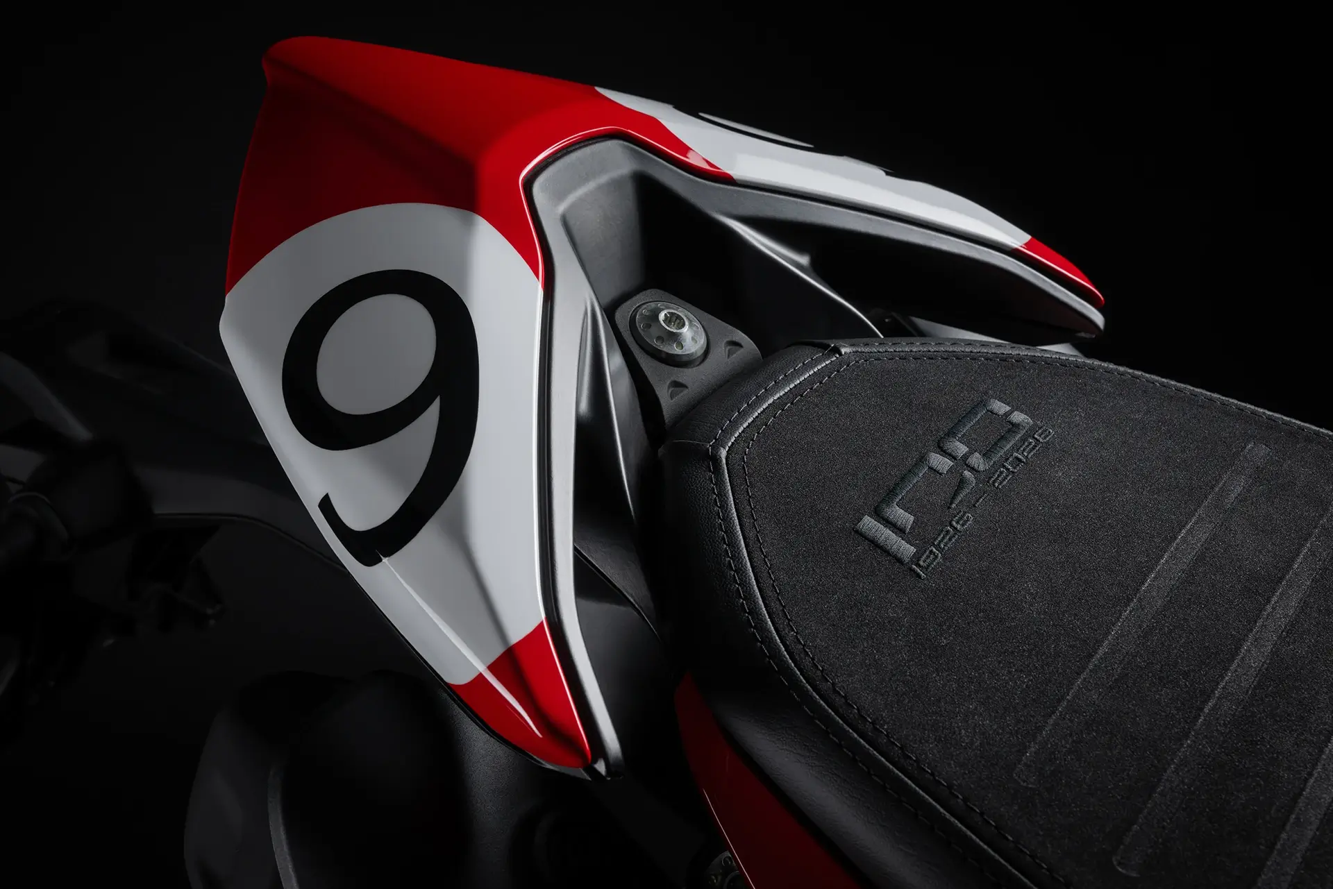 hypermotard v2 sp 100