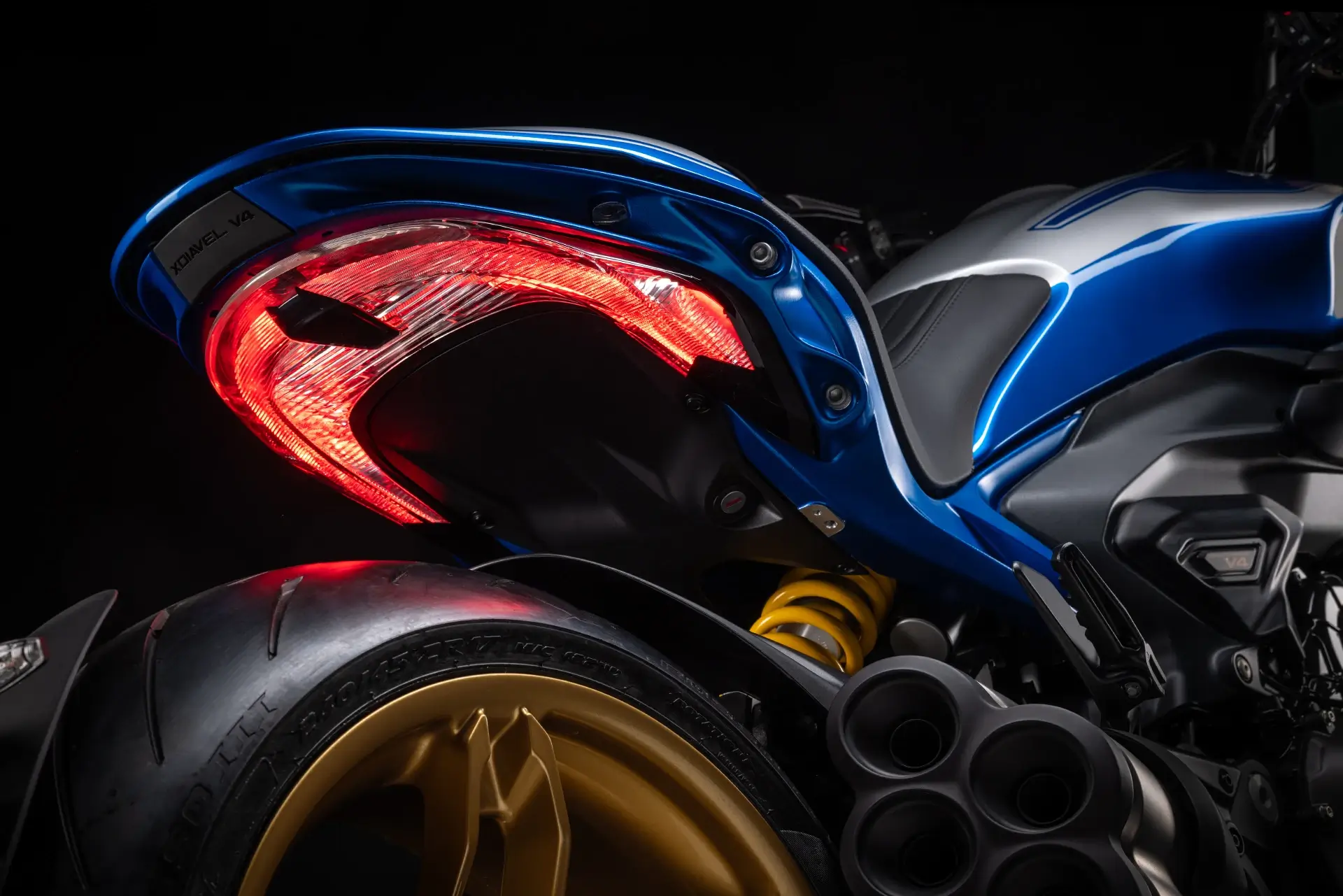 xdiavel v4 100