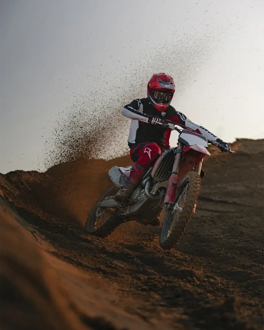 desmo450 mx factory